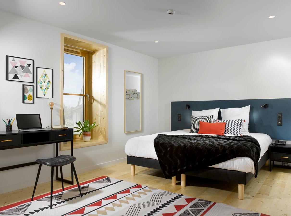 Hotel Au Petit Pont 拉·旺泽瑙 外观 照片
